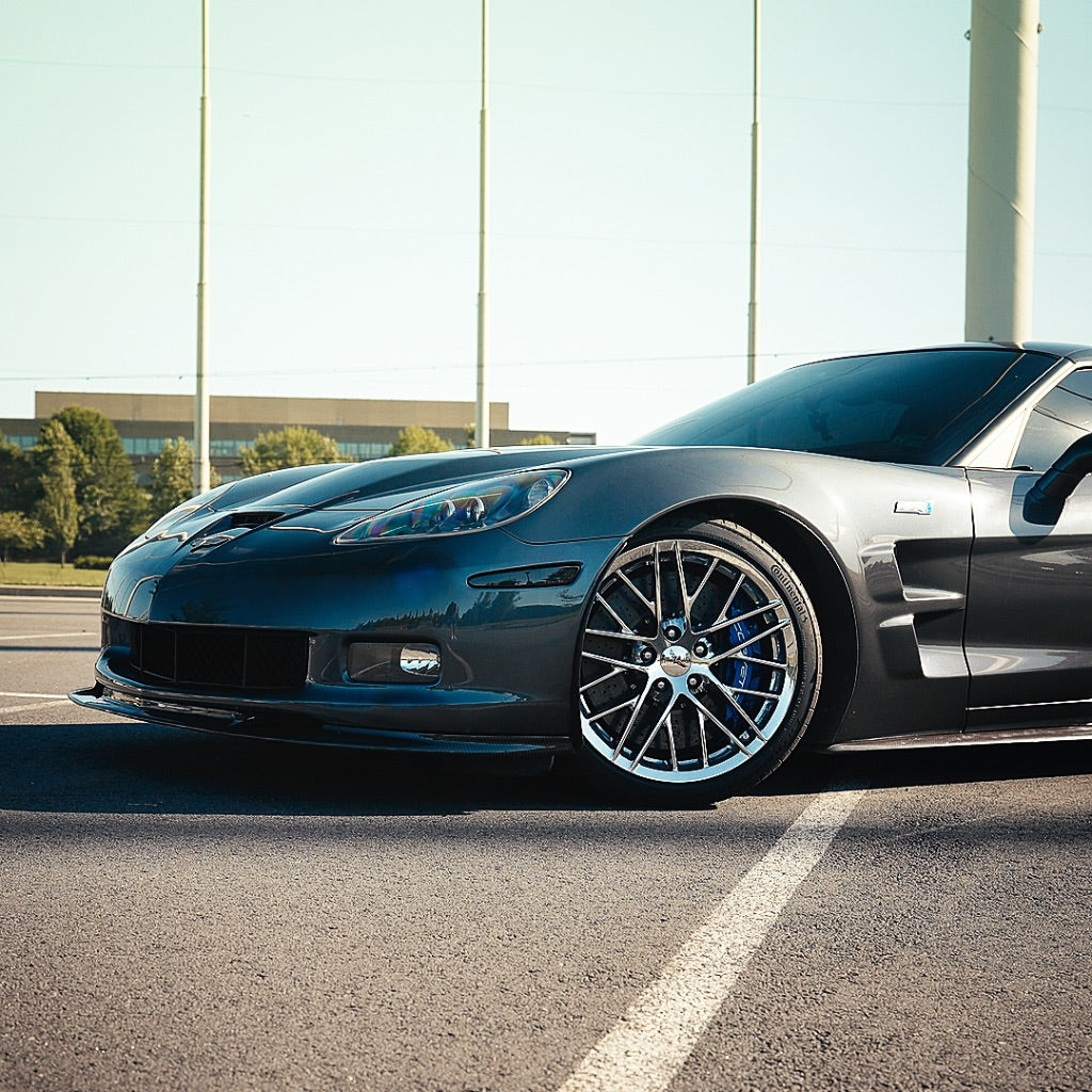 C6 ZR1 front quarter